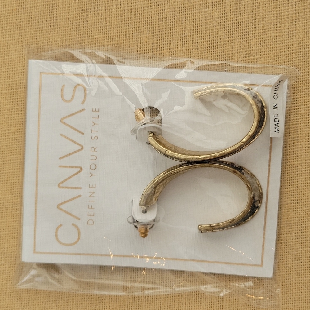 Snake Gold Hoops - Picture 5 of 5